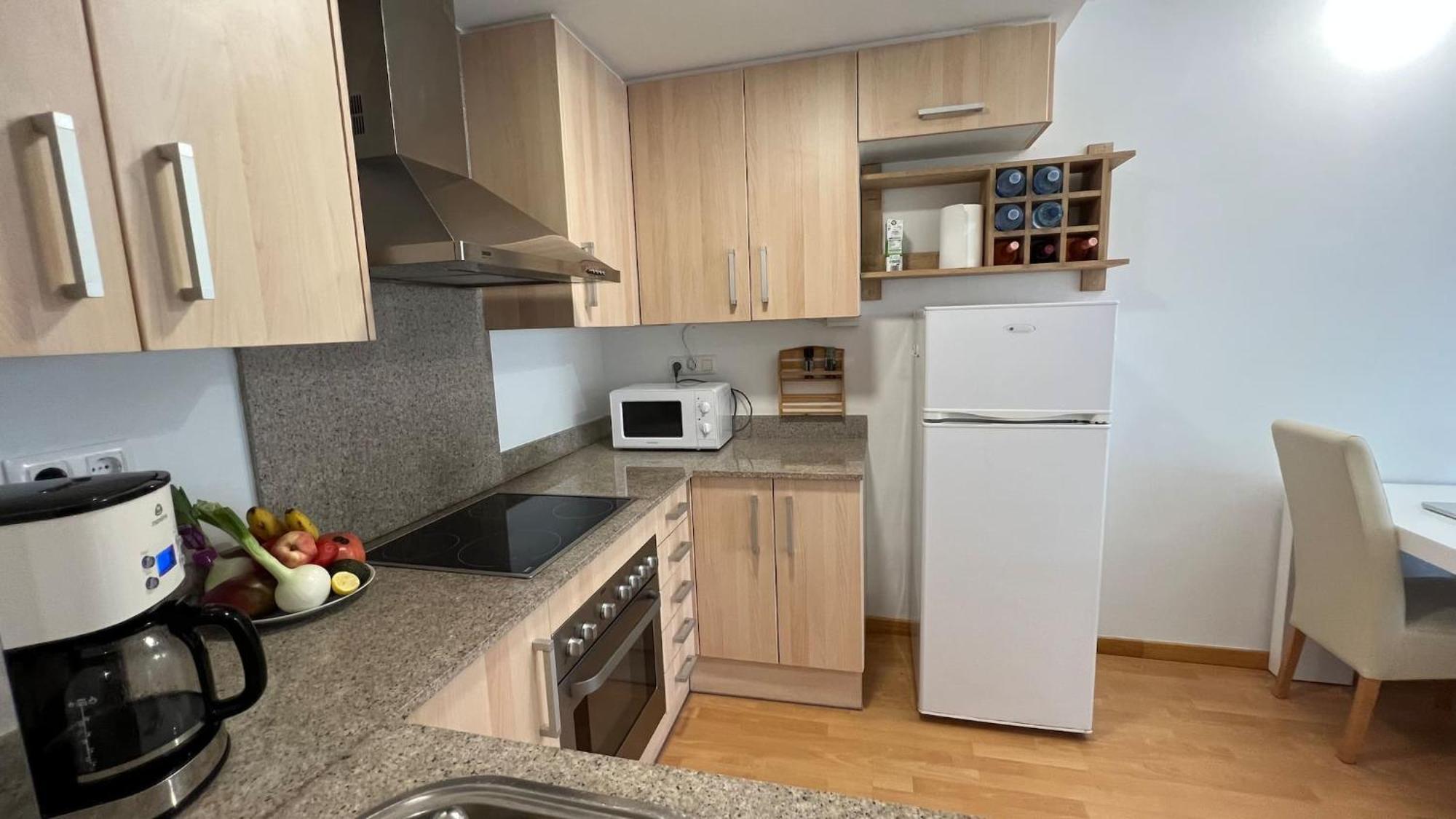 Bonito Apartamento Con Parking Y Piscina En Roses Av-53 外观 照片