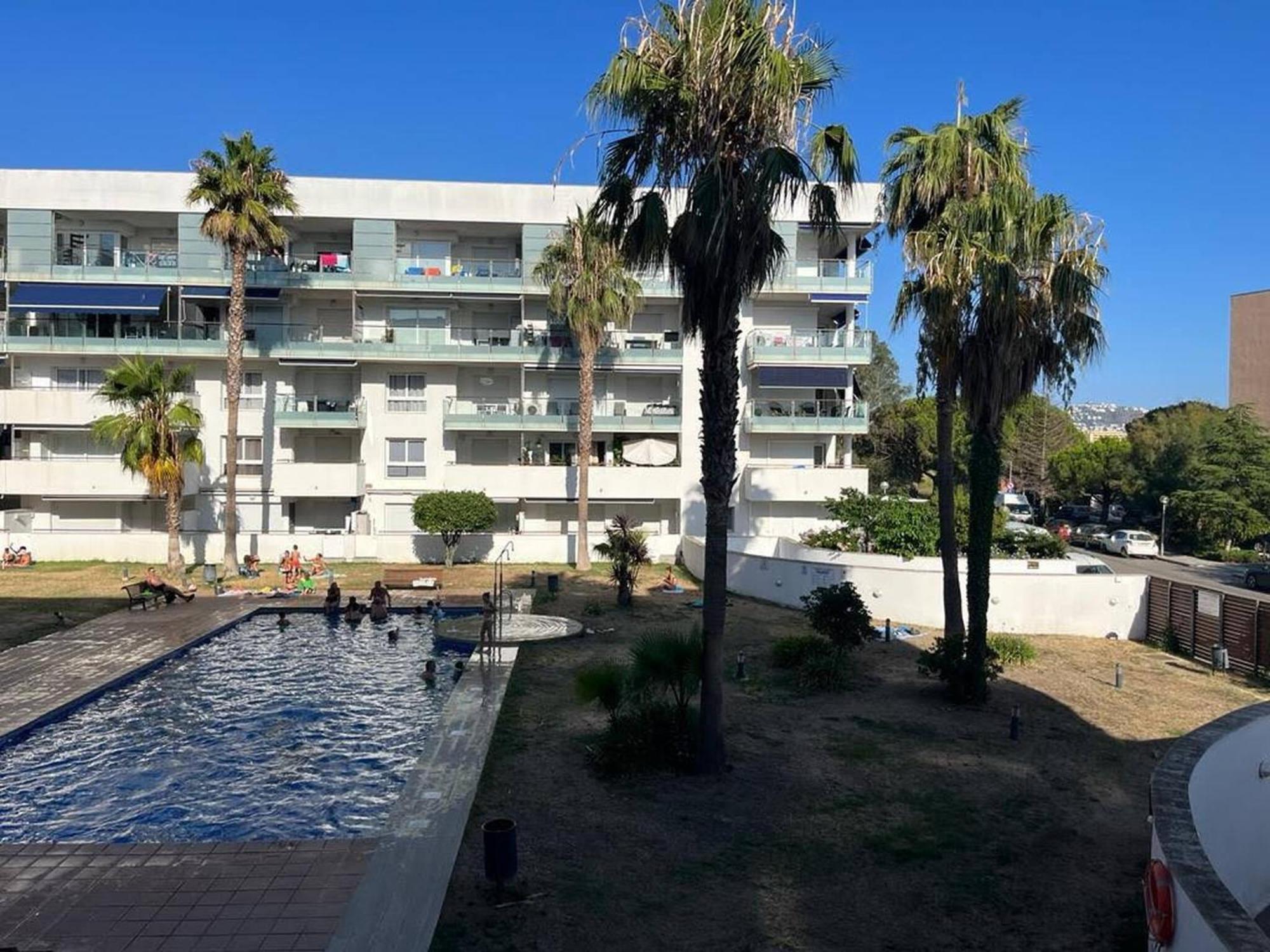 Bonito Apartamento Con Parking Y Piscina En Roses Av-53 外观 照片
